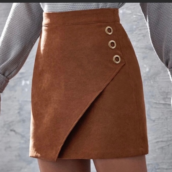 SHEIN Camel Tan Overlap Mini Skirt - Picture 6 of 6